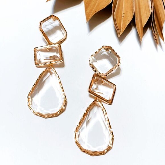 Clear crystal drop earrings #668 - Picture 2 of 5